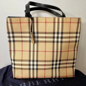 Burberry Handbag - Medium Shopper Bag